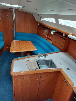 Jeanneau Sun Odyssey 37