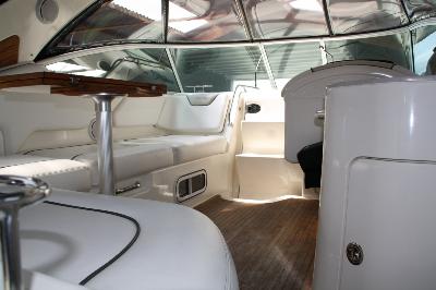 Sea Ray 305 Sundancer