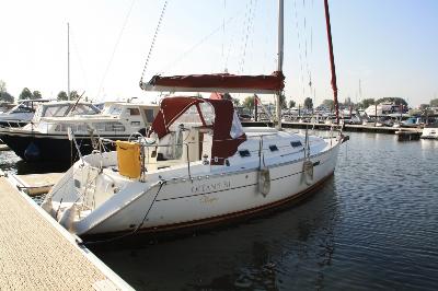 Beneteau Oceanis 311 Clipper