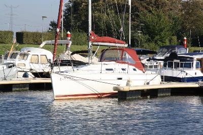 Beneteau Oceanis 311 Clipper