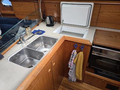 Jeanneau Sun Odyssey 37