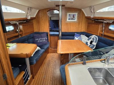 Jeanneau Sun Odyssey 37