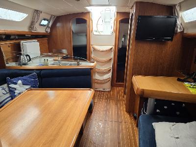 Jeanneau Sun Odyssey 37