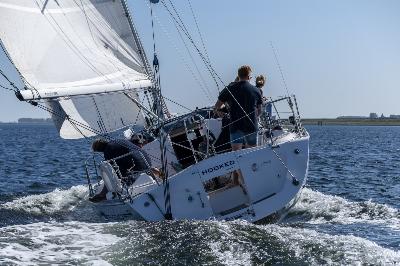 Elan 40 Performance