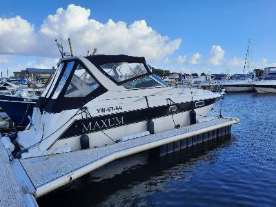 Maxum 3200 SCR