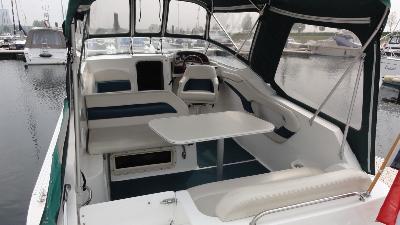 Wellcraft 260SE Sportcruiser