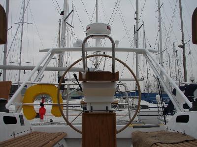 Alubat Ovni 435